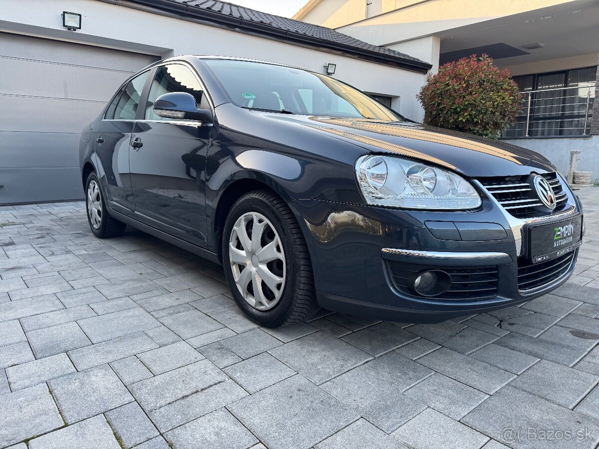 VILKSWAGEN JETTA 1.4 TSI 90KW MANUAL 6ST
