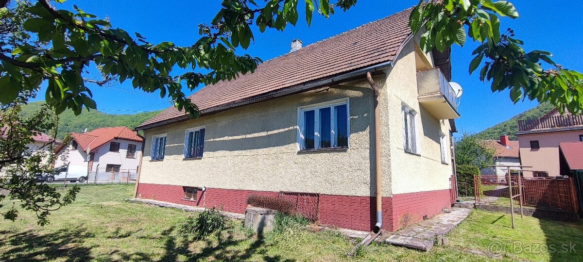 Na predaj rodinný dom, 969m2, Brodno, Žilina