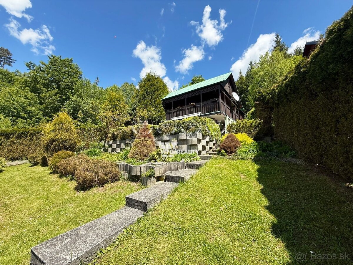Chata pod Ľadonhorou - /394 m2/ – pokoj, príroda a okamžité