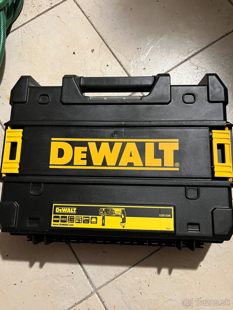 Dewalt