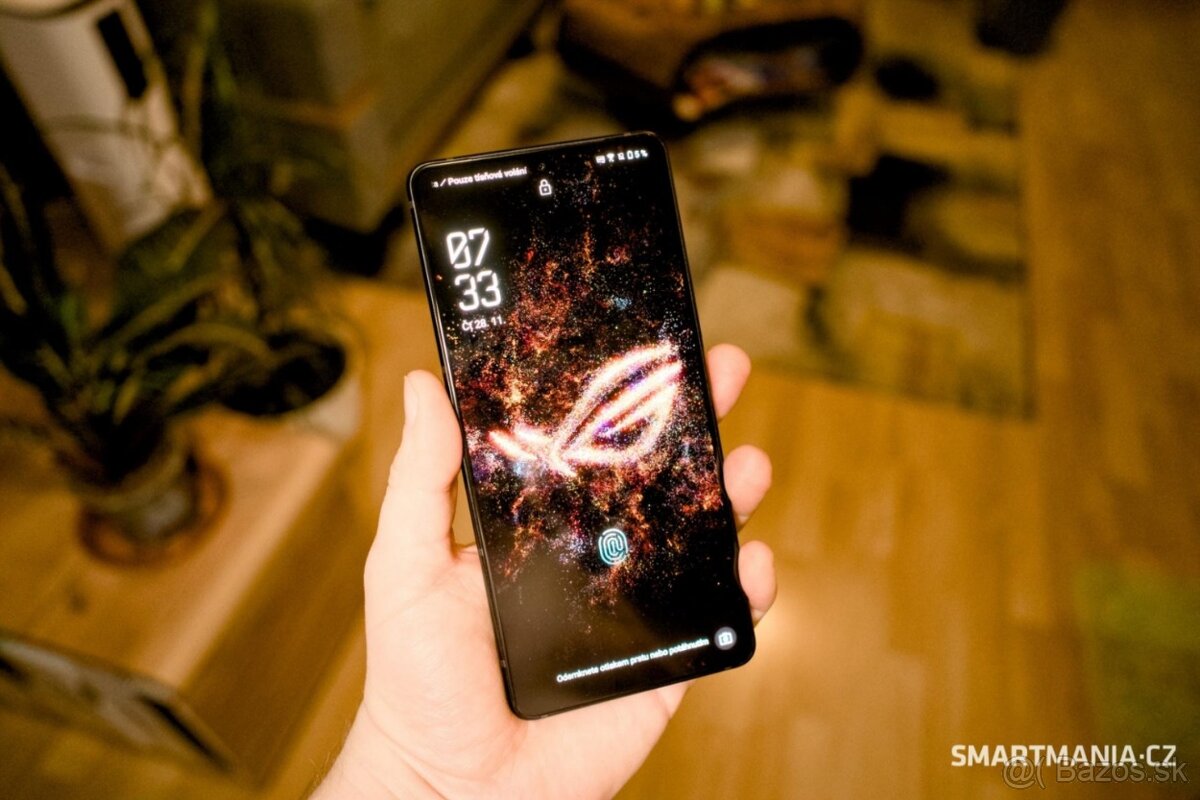 Asus rog phone 9 , 12/512 gb 790€
