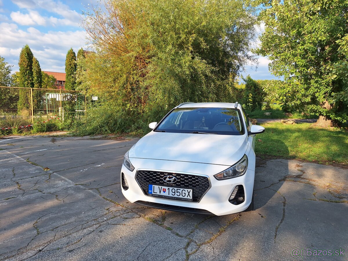 Hyundai i30 1.6, DIESEL - FAMILY