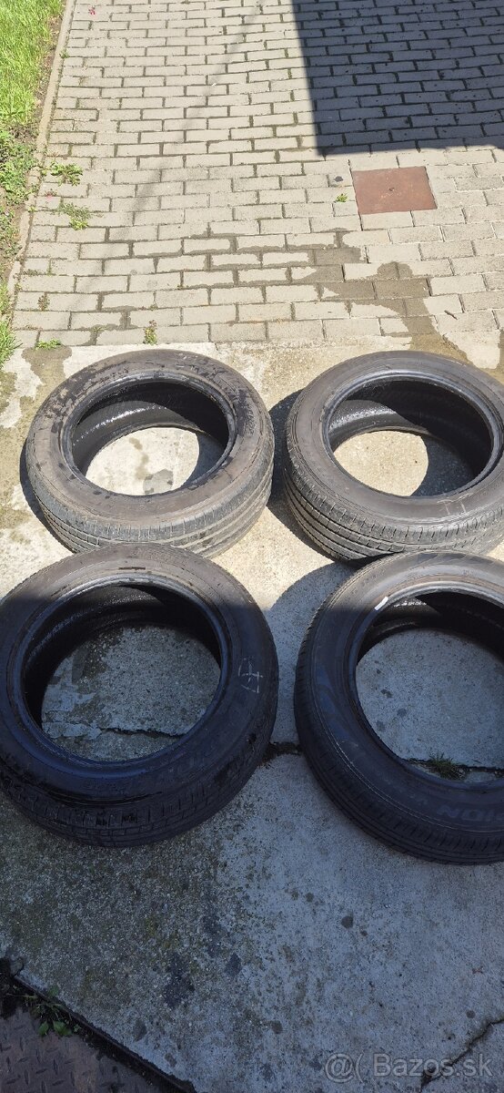Pneumatiky 235/55 R17 letné