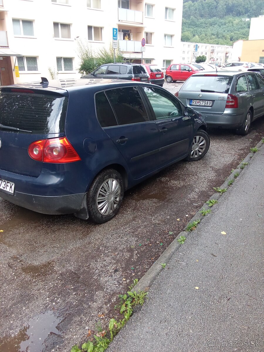Predám golf 5