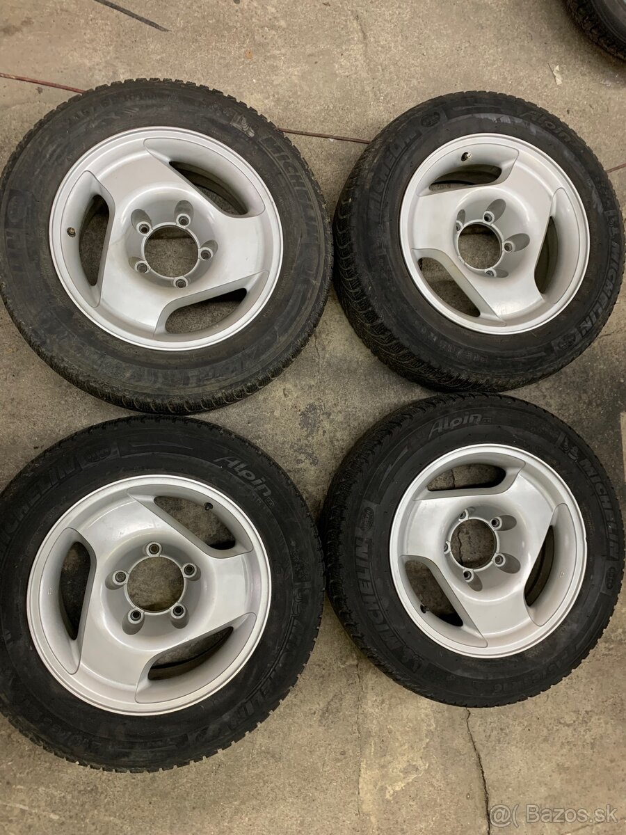 5x139,7 R16 215/65r16