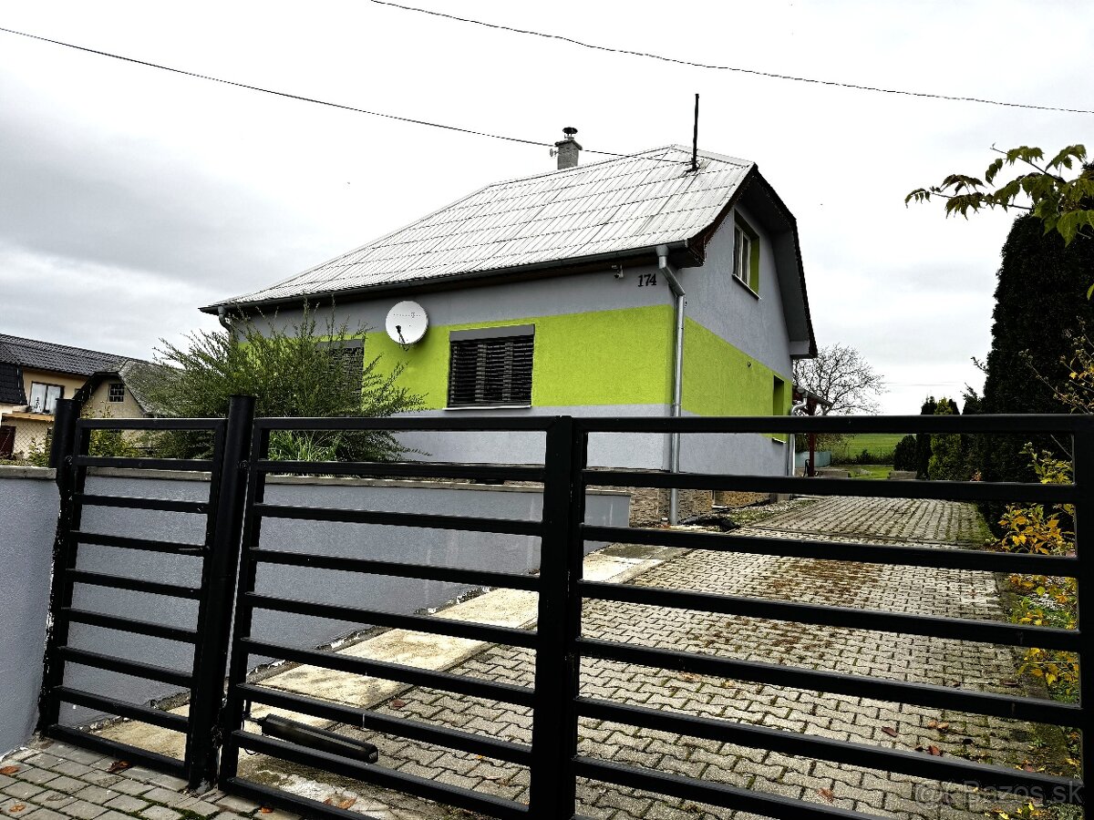 NA PREDAJ rodinný dom - Bánovce nad Bebravou