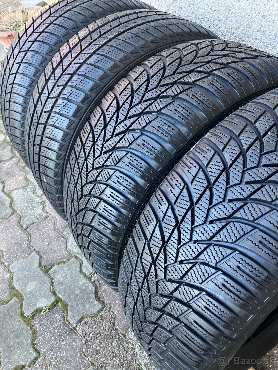 225/55 R17 4ks Zimna Sada Barum/Lassa