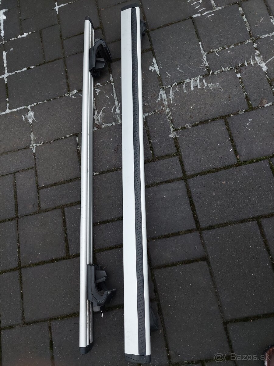 Strešný nosič THULE WINGBAR 130cm na hagusy