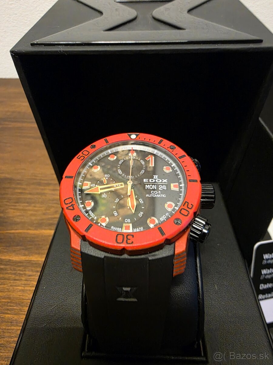 Edox co-1 carbon red automatic