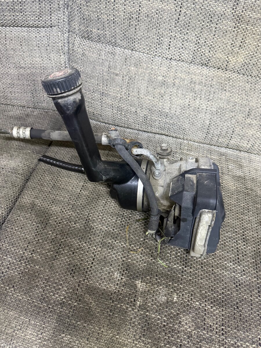 Elektrické servo čerpadlo