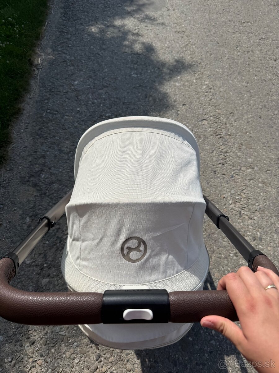 Cybex balios