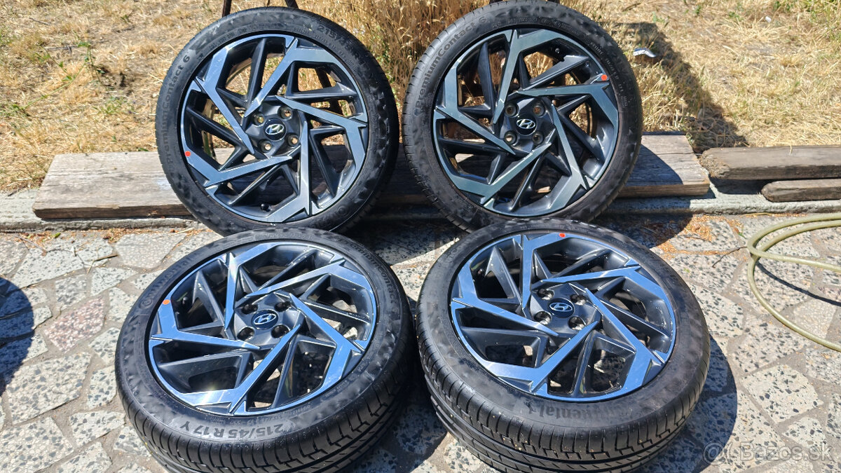 4x100 R17 --- HYUNDAI i20