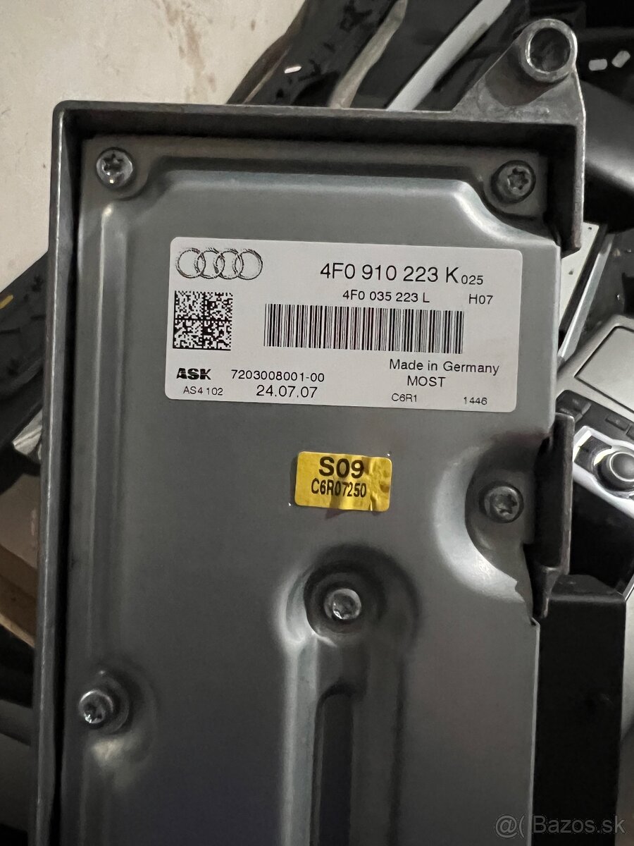 Audi a6 zosilňovač