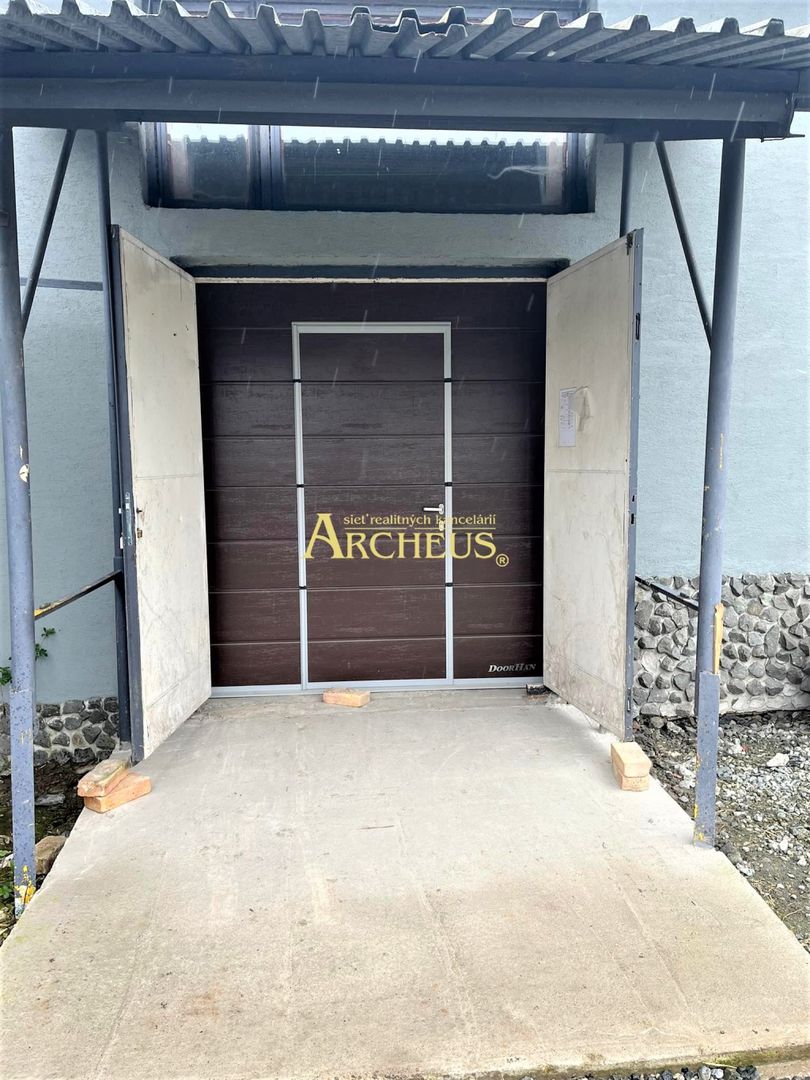 PRENÁJOM - skladové haly v Sabinove