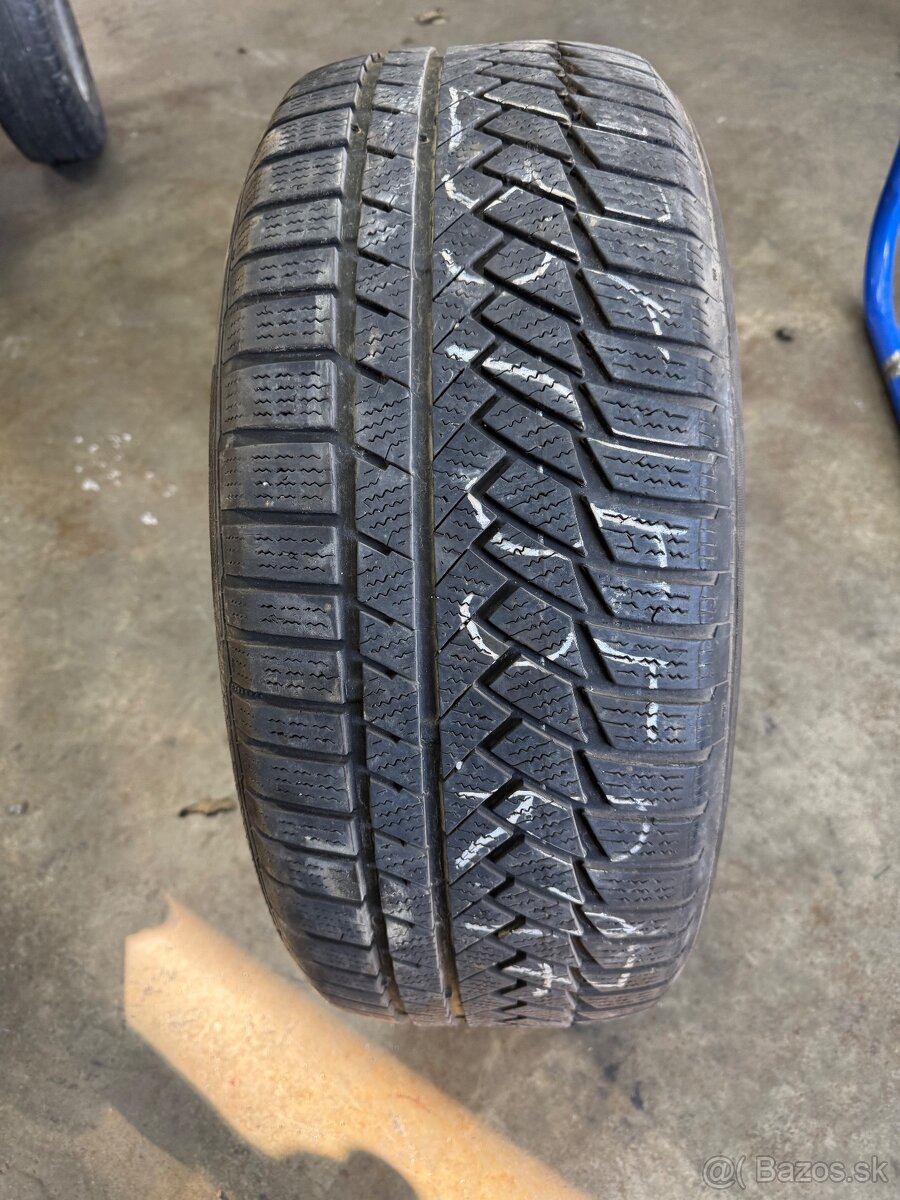 Continental 235/55 R17