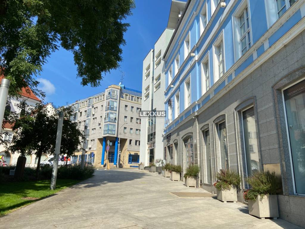 | moderné tiché kancelárie na Hrbanovom nám., BA I