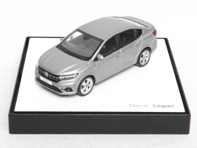 Dacia Logan 1:43