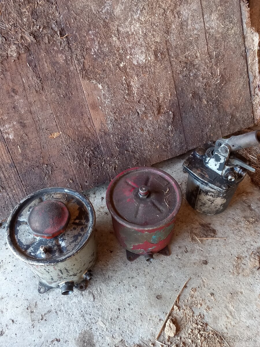 Naprava vlecka zetor kolesa