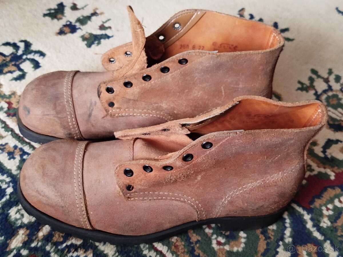 Celokožené pracovné topánky