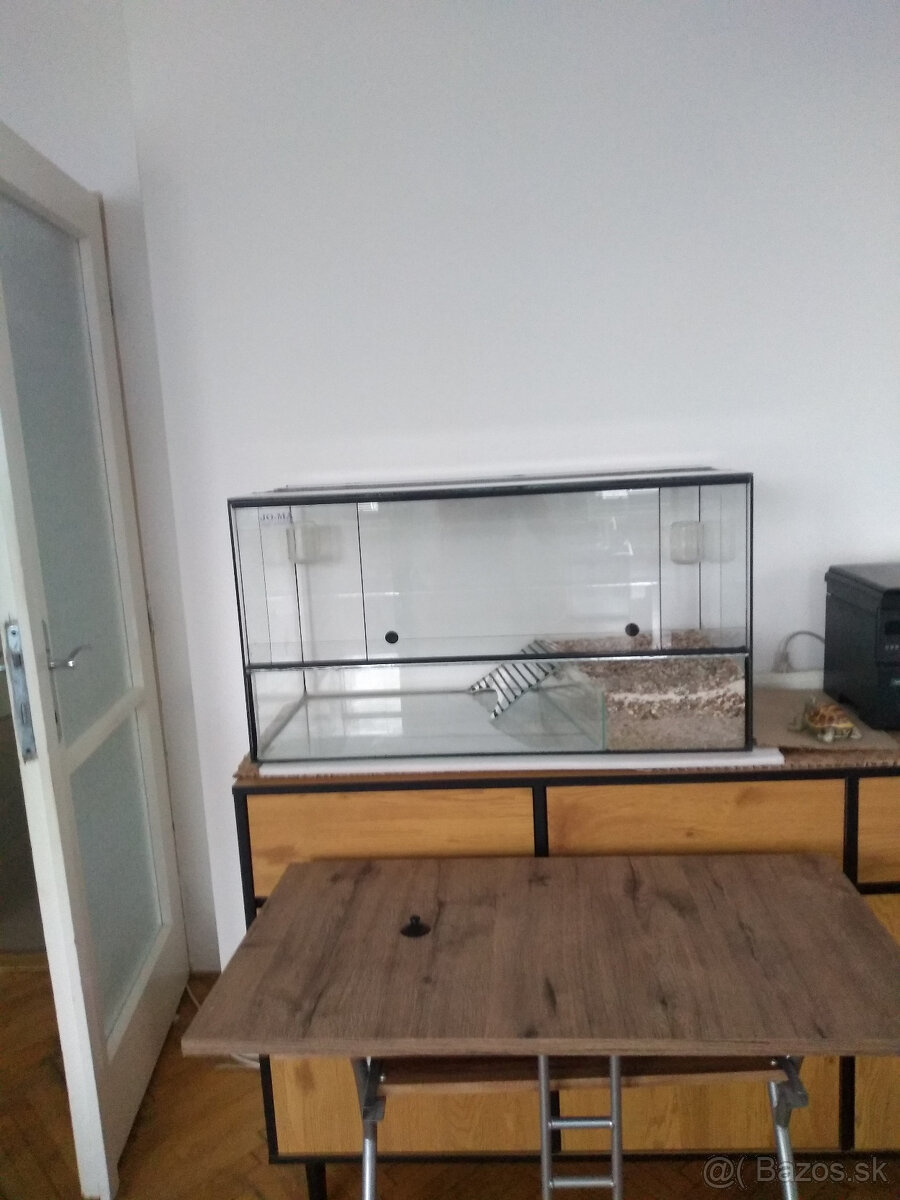 AQUA TERARIUM - ZANOVNE