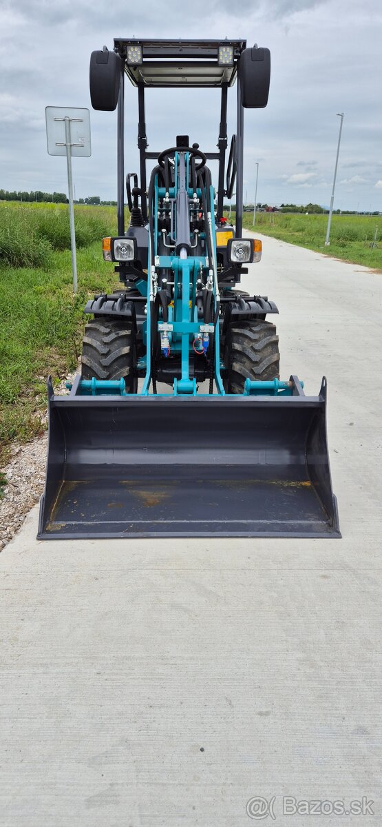 Klbovy nakladac HZM 906