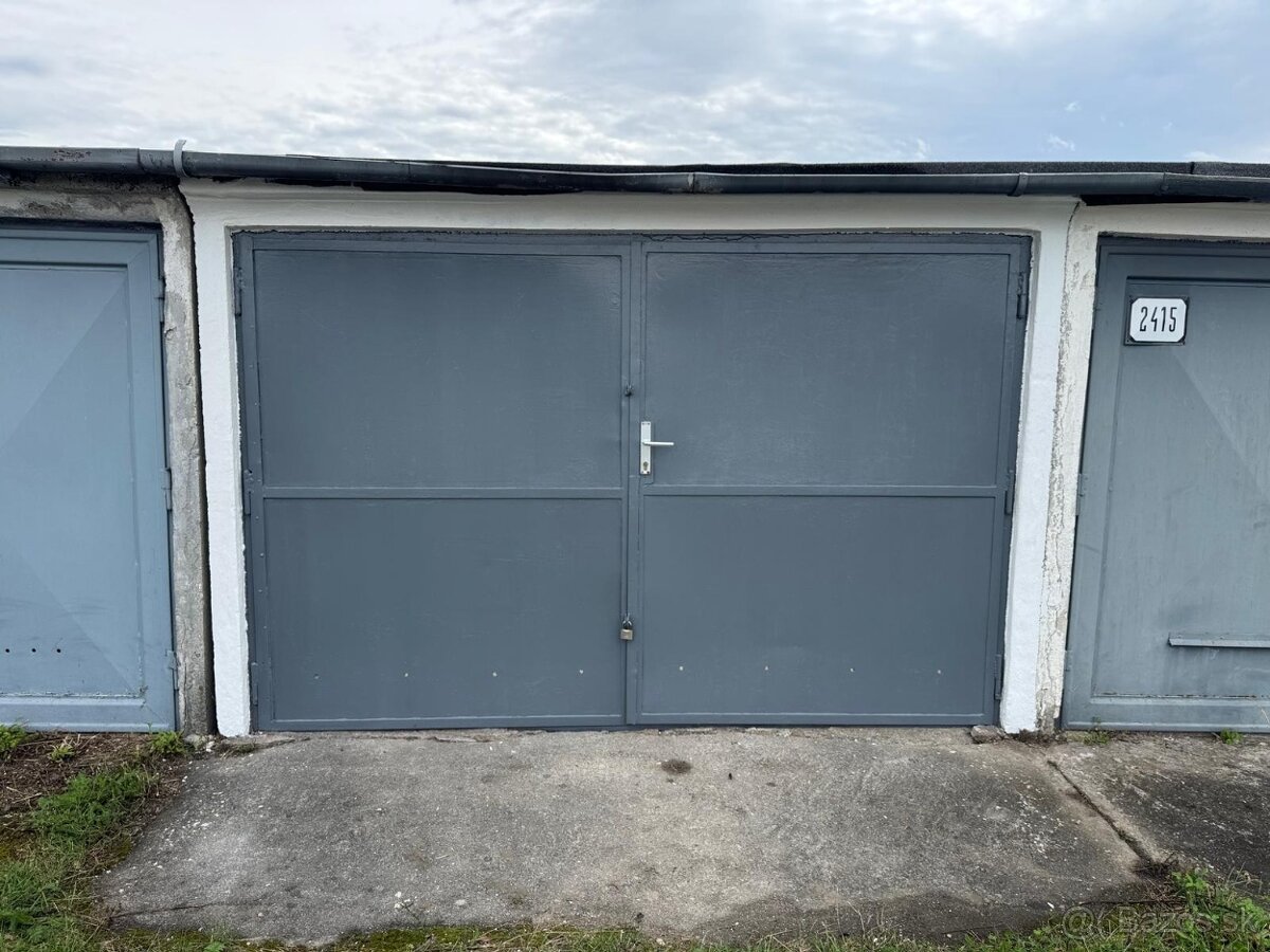 Garáž na nábreží