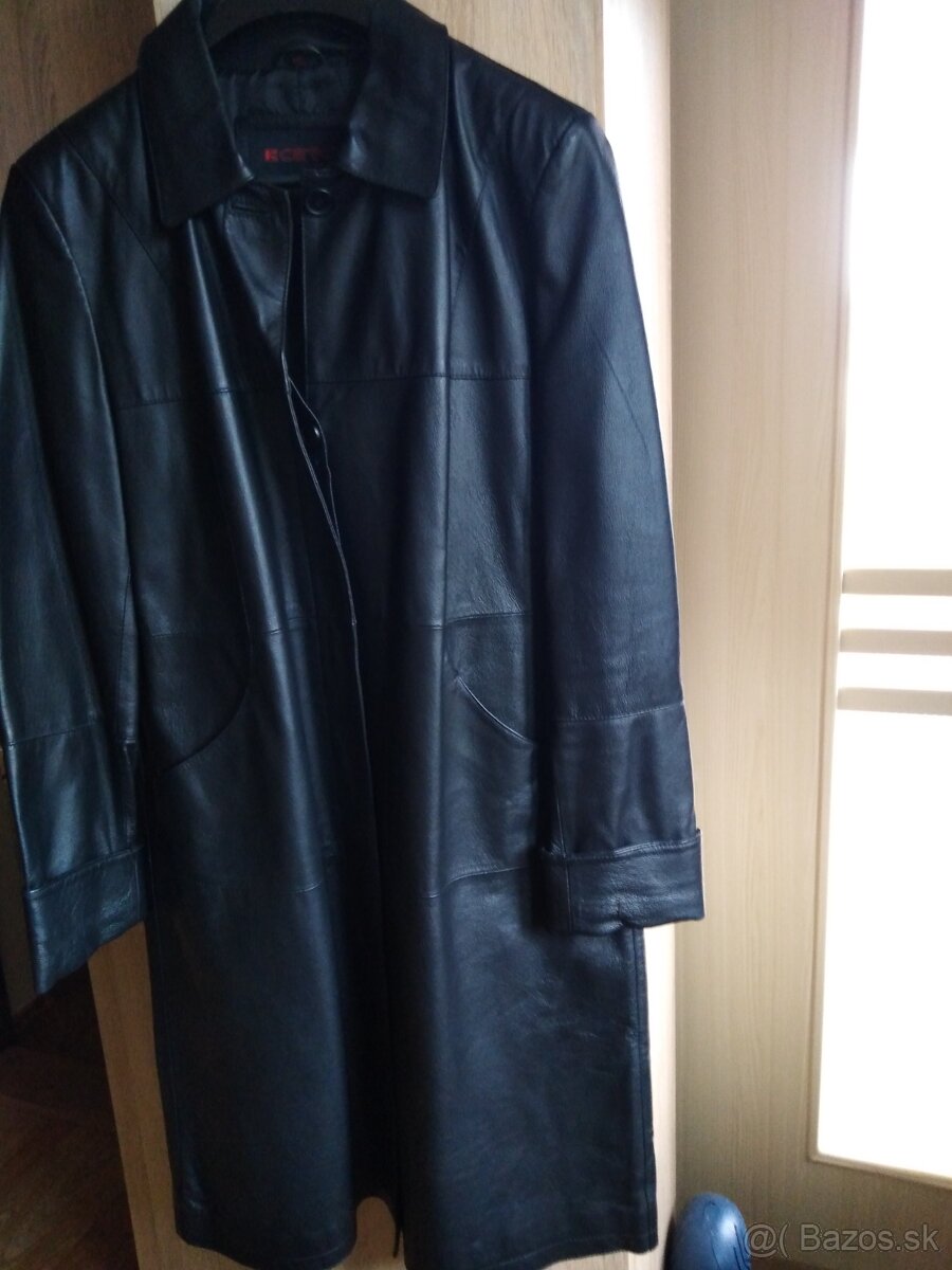 Dámsky dlhý kožený kabát v. XL