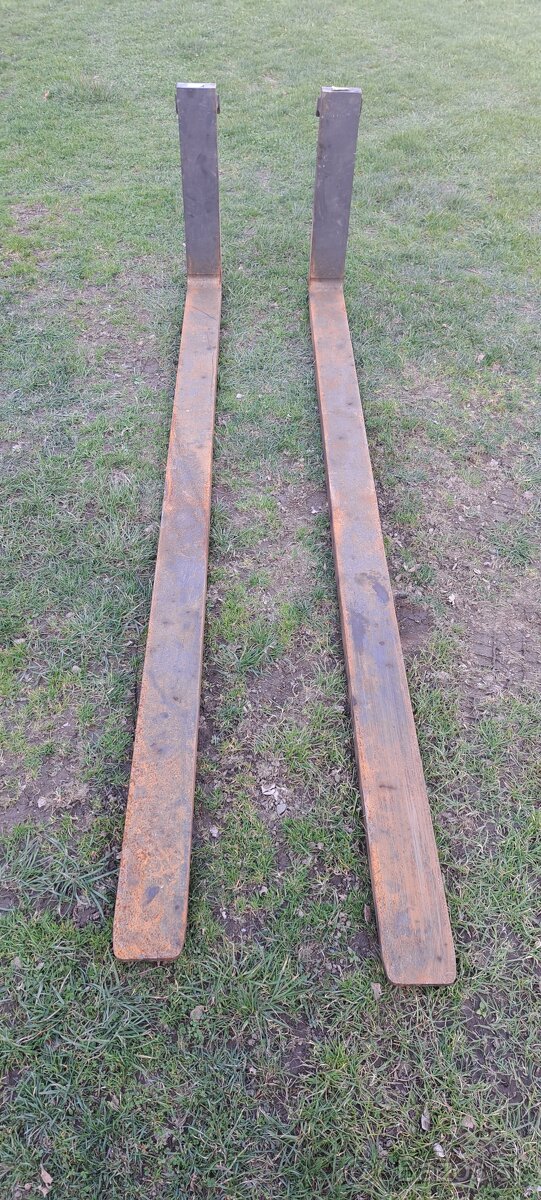 Paletizačne vydle desta 2,4m