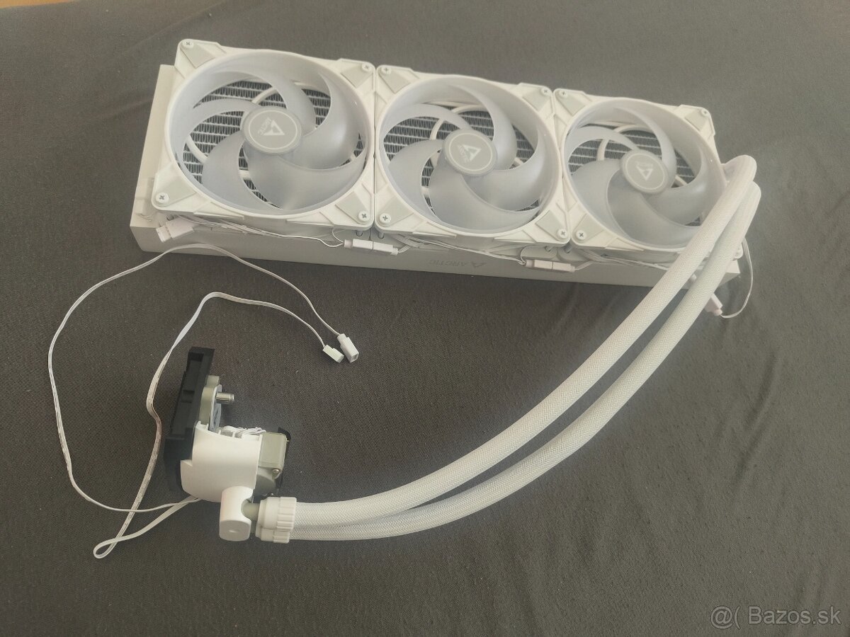 Predám ARCTIC Liquid Freezer III 420 A-RGB White