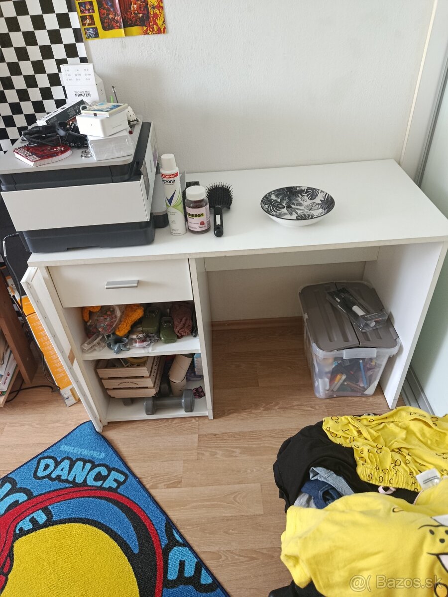 Predám detský stolík