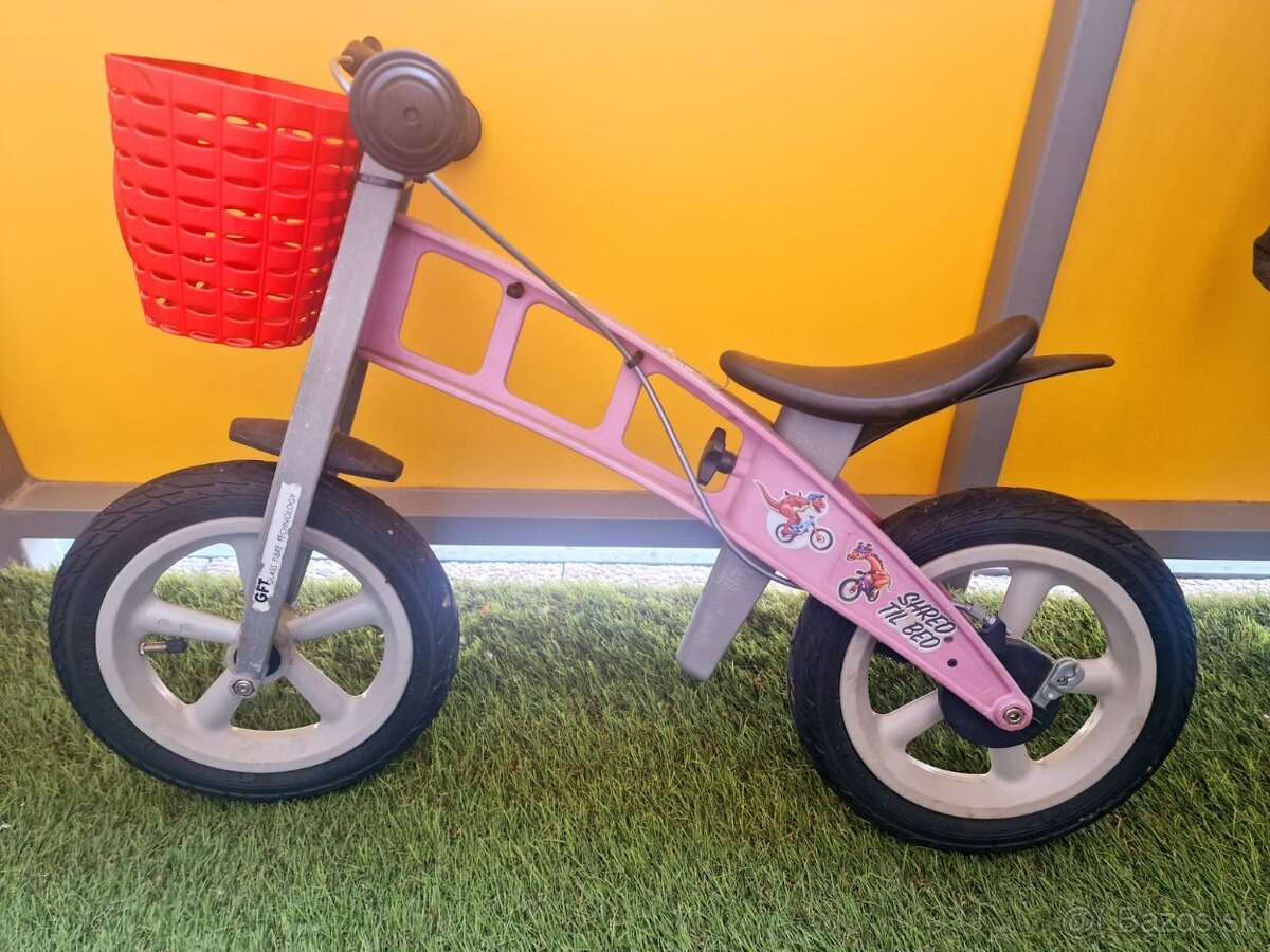 Detské odrážadlo First Bike
