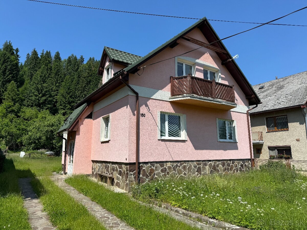 Priestranný rodinný dom v Ludrovej pri Ružomberku