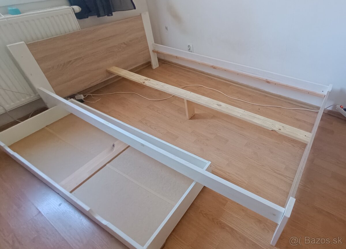 Posteľ 120x200 s úložným priestorom