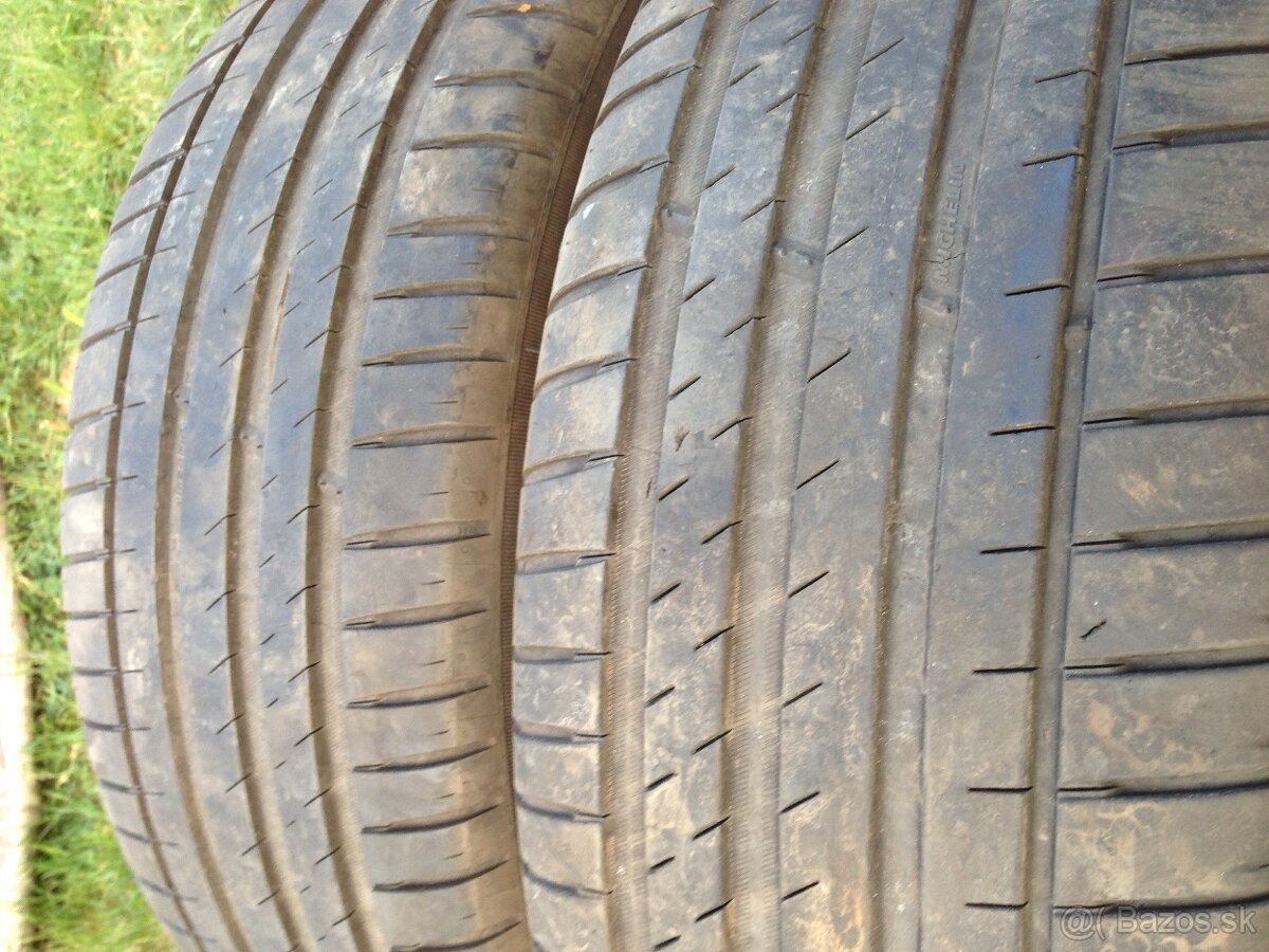 235/60 R18 Michelin Pilot Sport 4 SUV