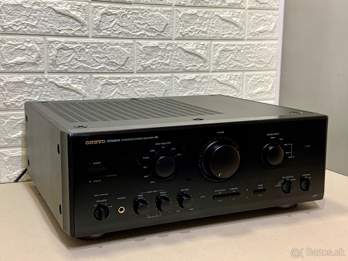 ONKYO integra A-807 …. Integrovany stereo zosilovač