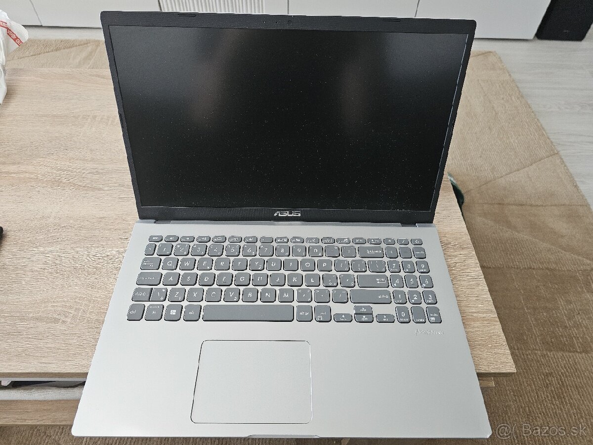 Na predaj notebook ASUS X509U