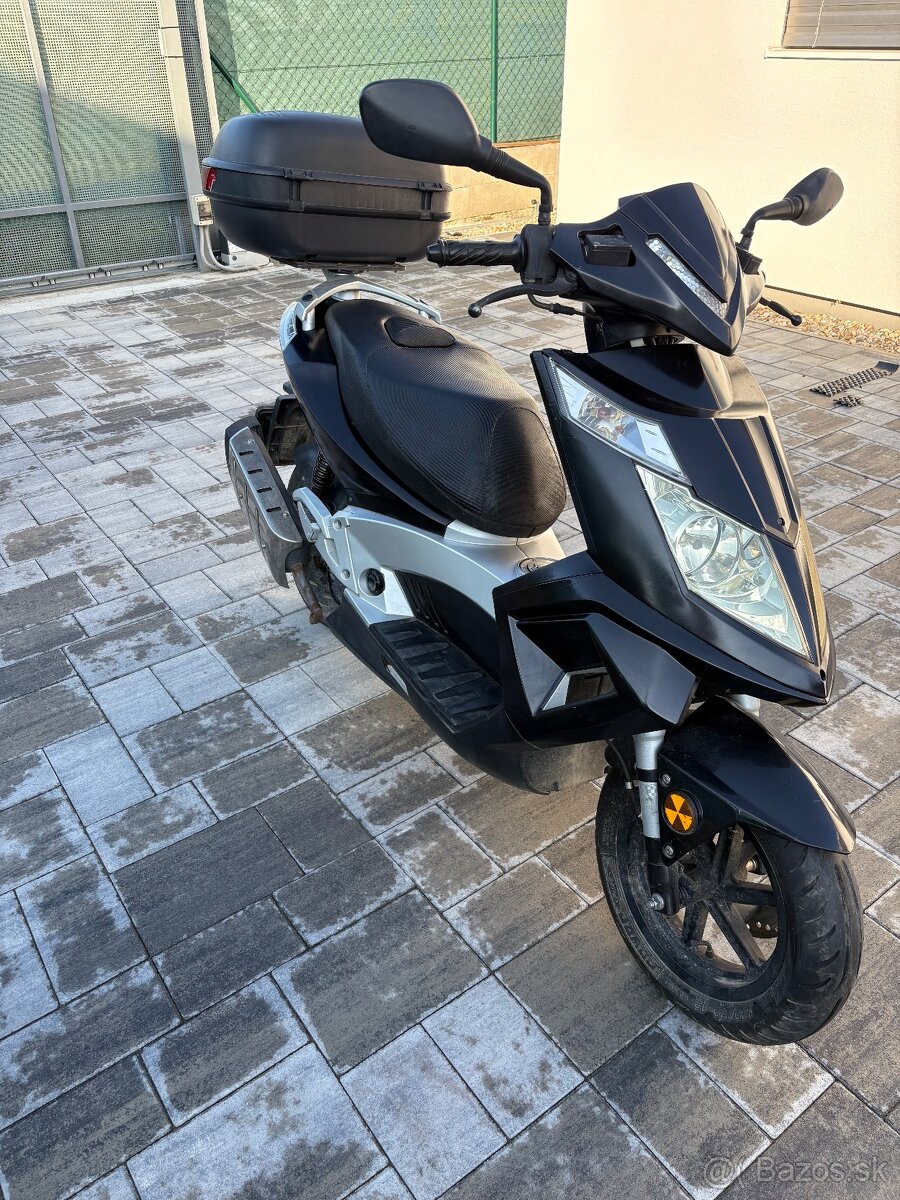 Skuter Keeway Hacker 125