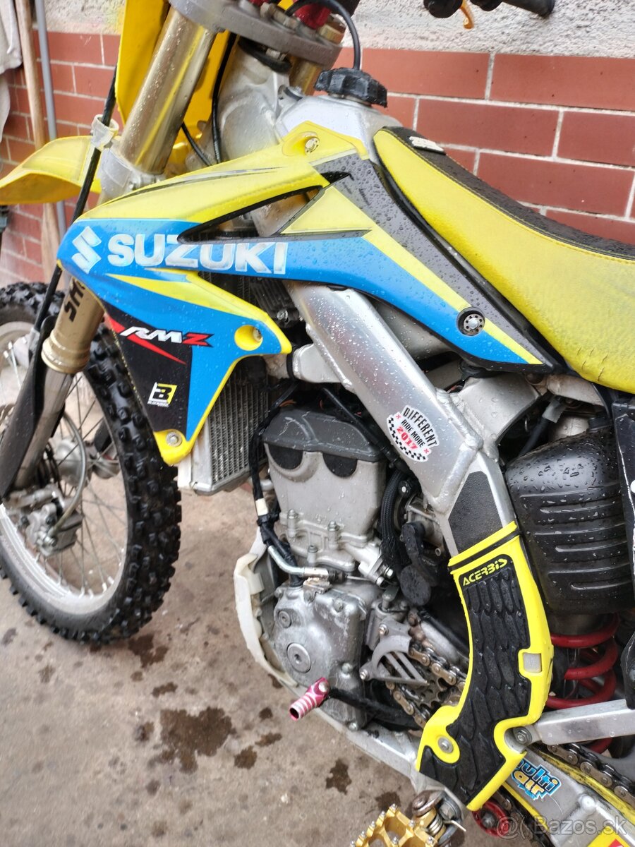 Suzuki RMZ 250