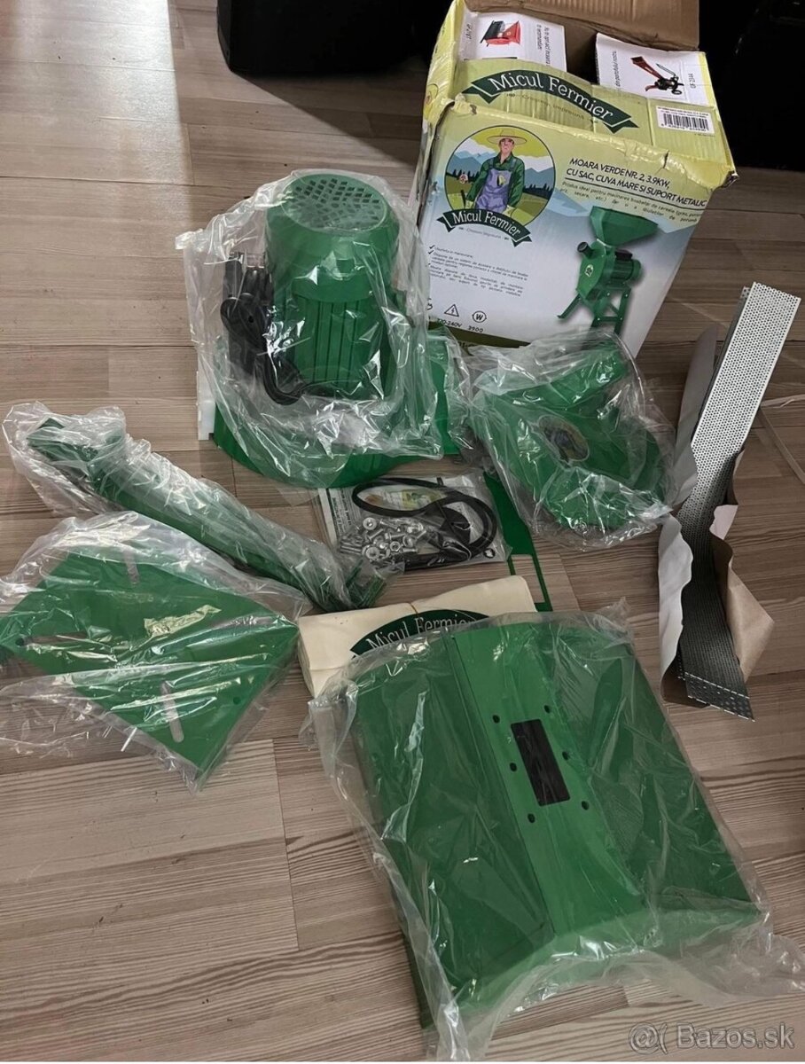 Srotovnik na obilie s stojanom