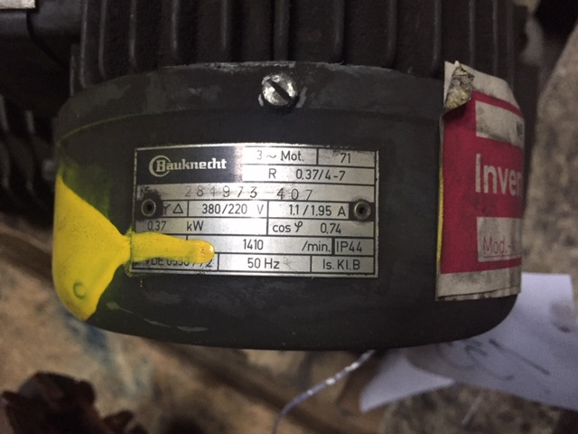 elektromotor  0,37  kw
