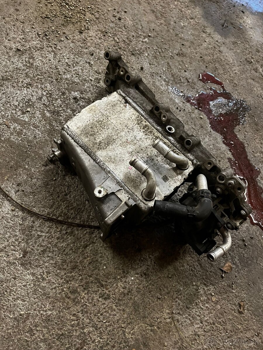 Rozpredám motor vw/ škoda 1.6 tdi CXXB 81 KW