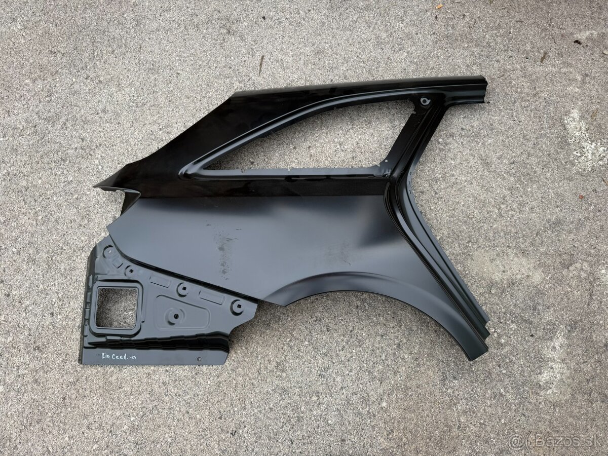 KIA CEED 3 SW KOMBI 2018-24 pravy zadný blatník