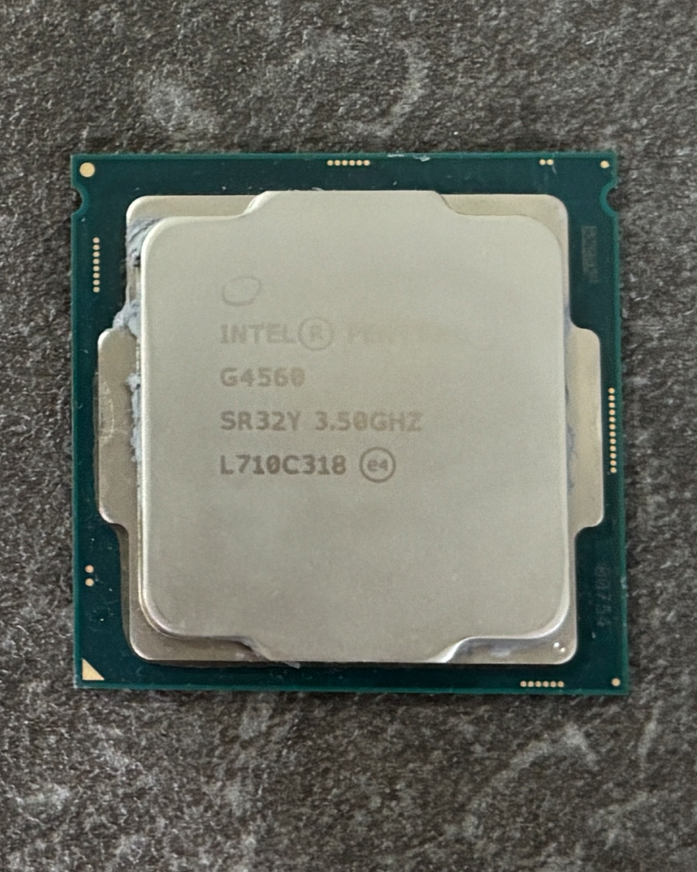 Predám procesor Intel Pentium G4560