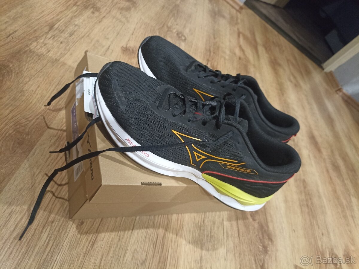 Mizuno wave revolt 03