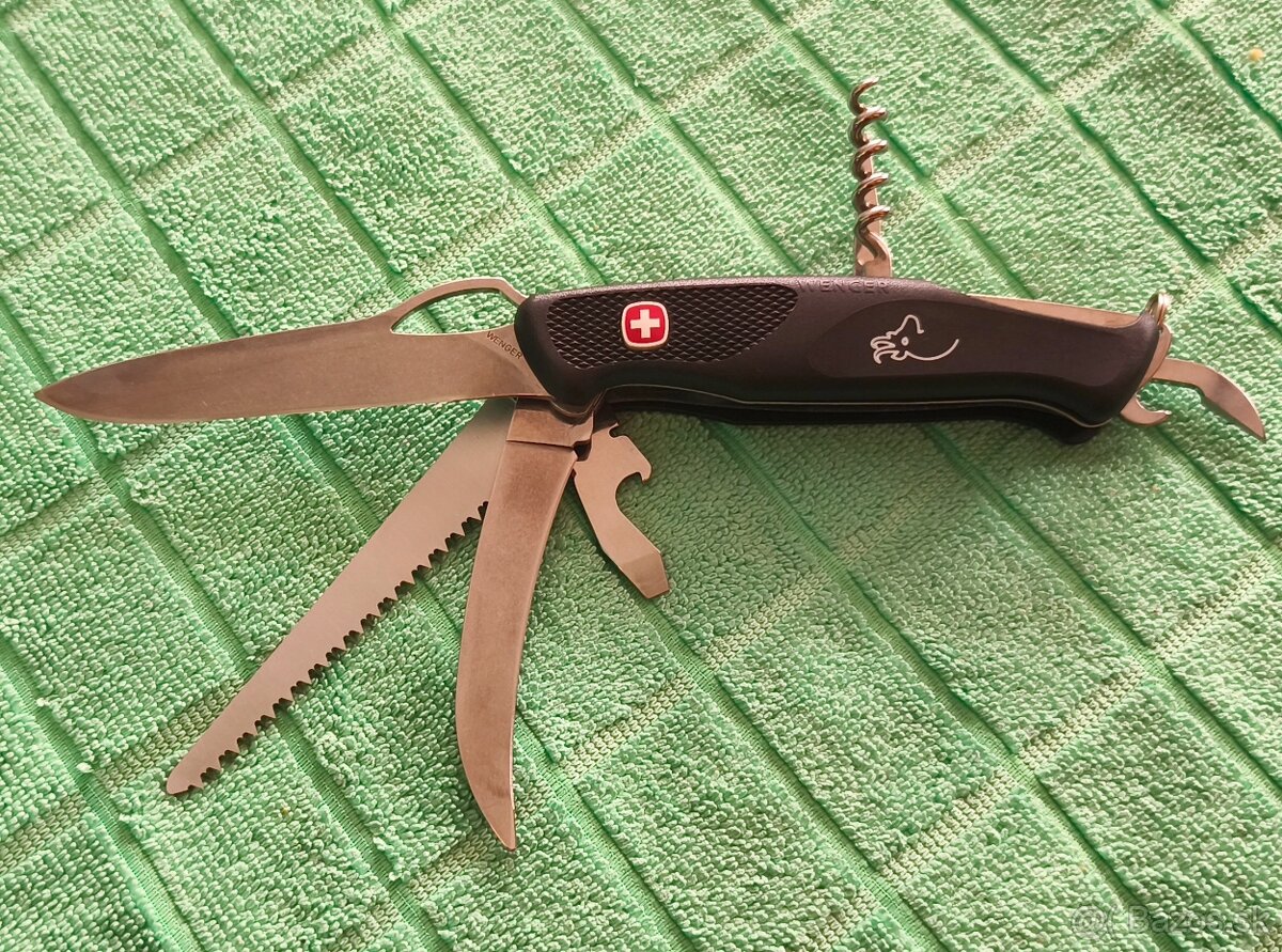 WENGER RANGER 57 HUNTER