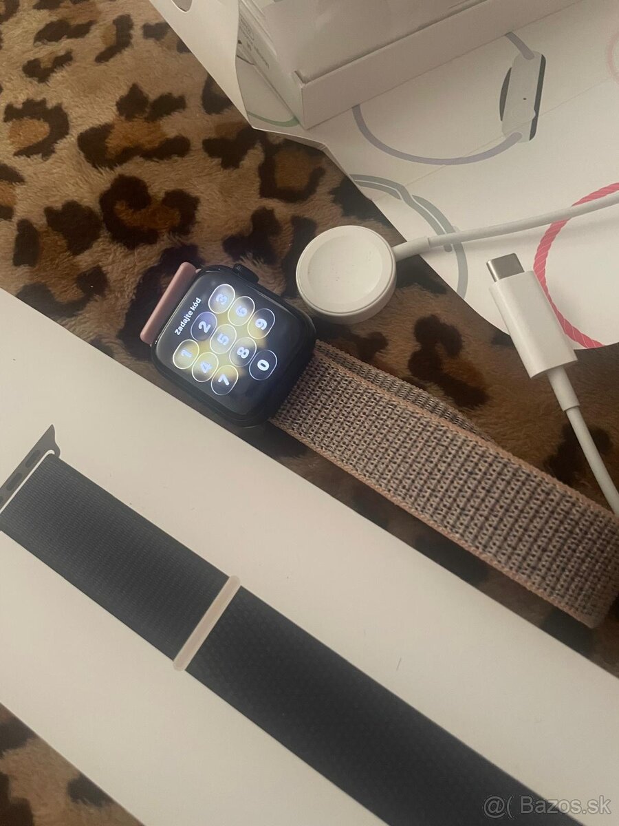 Apple Watch SE