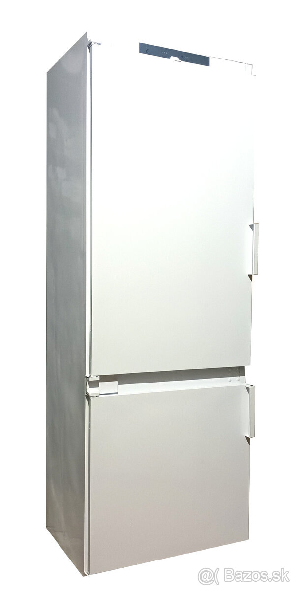 Kombinovaná chladnička WHIRLPOOL SP 40 D