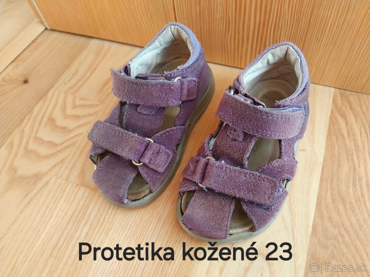 Sandale protetika