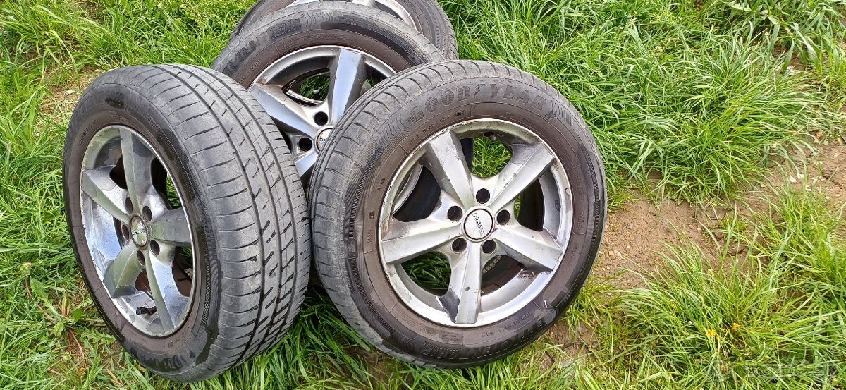 Predám zánovné disky r15 5x112 s pneu