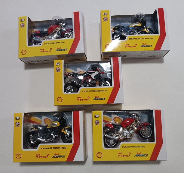 modely motoriek Ducati z edície Shell V-Power, motorky